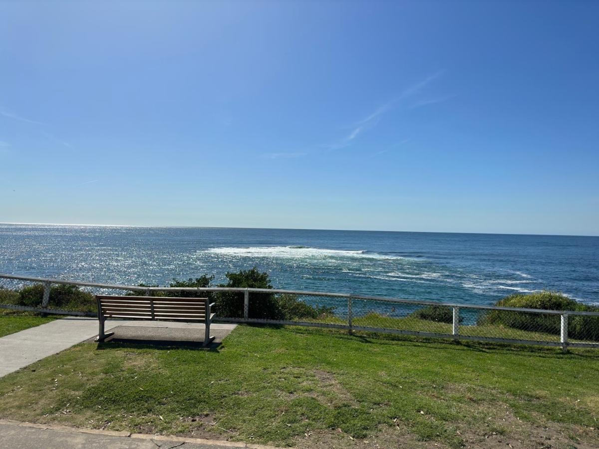 Ocean Front Apartment Cronulla Buitenkant foto