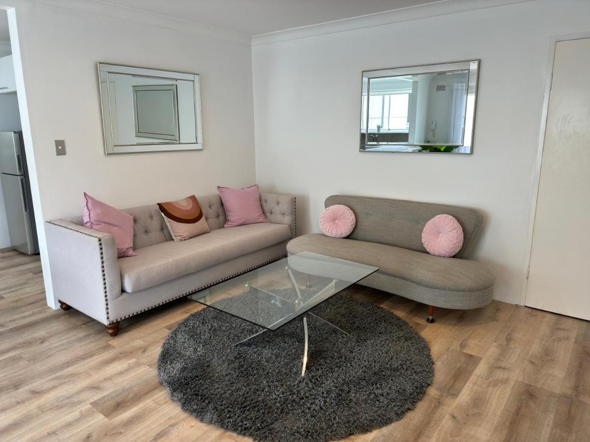 Ocean Front Apartment Cronulla Buitenkant foto
